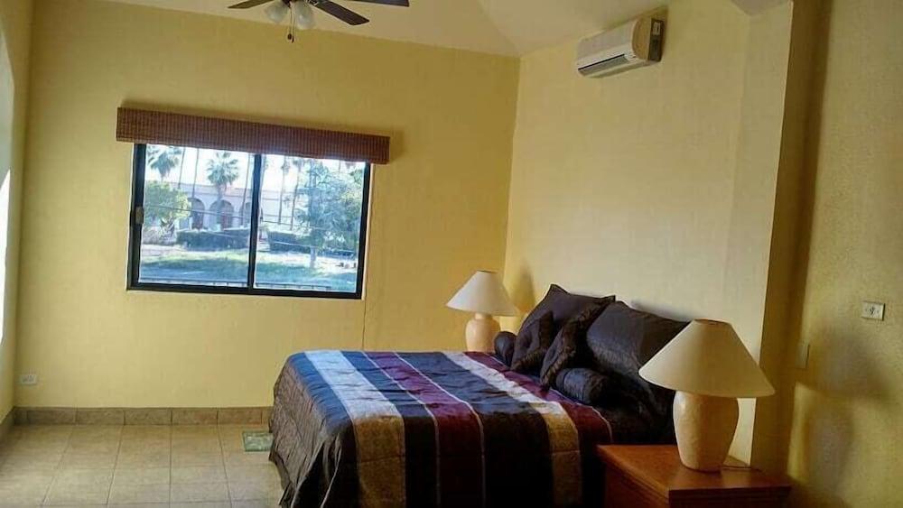 Loreto Playa Boutique Hotel