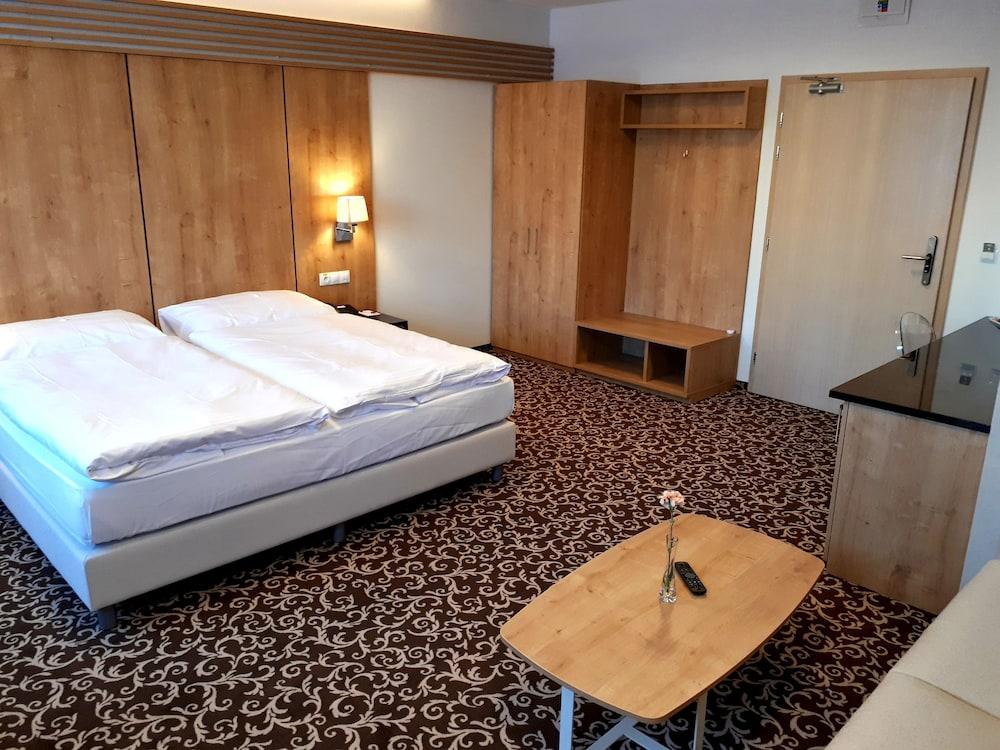 Urpin City Residence