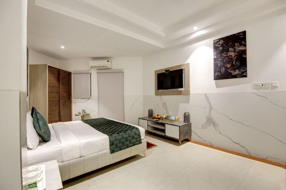 Hotel Delhi 37