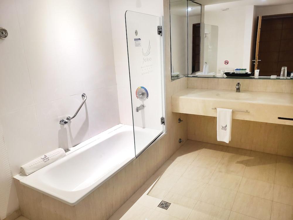 Senses Boutique Hotel