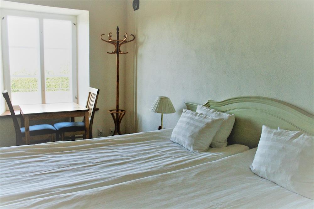 Hoby Gård Bed & Breakfast