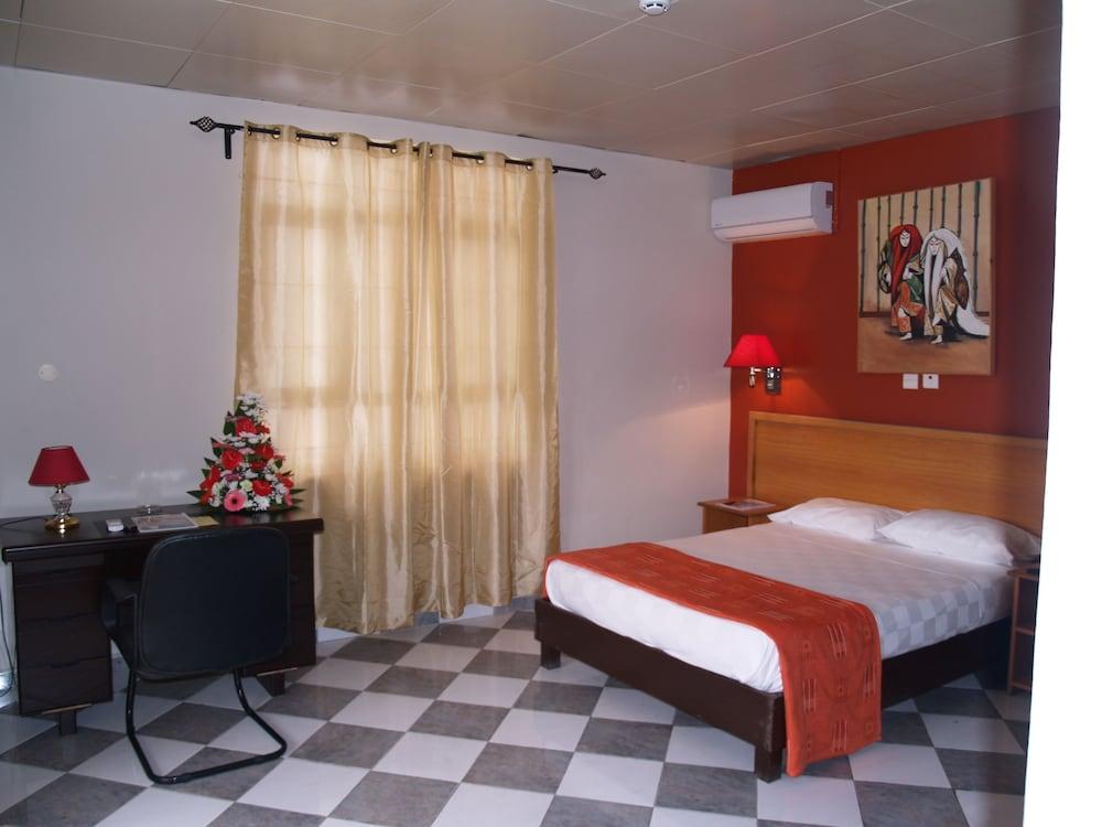 Le Champ de Mars B&B