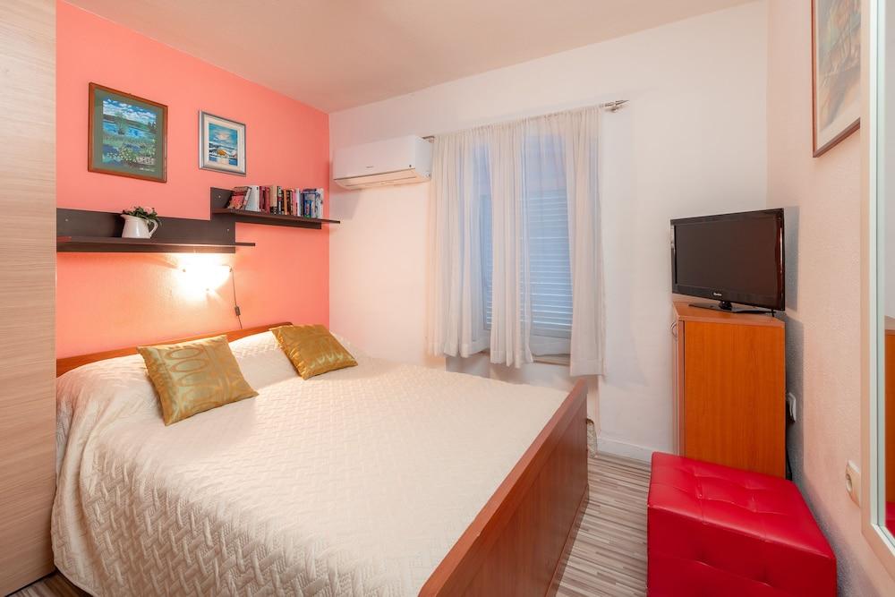 Rooms Damira Split
