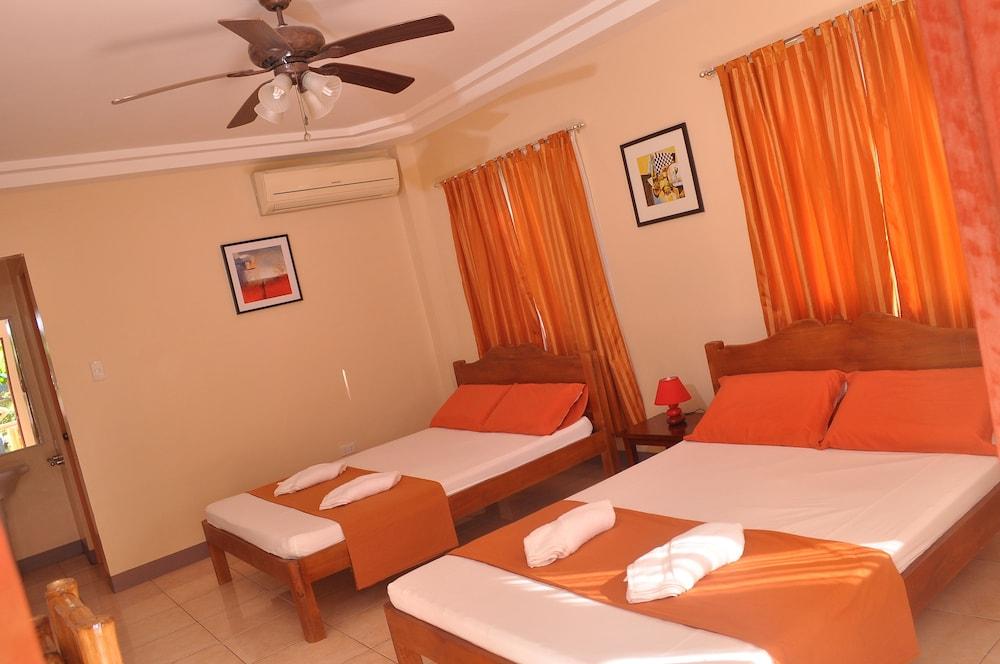 Slam's Garden Dive Resort