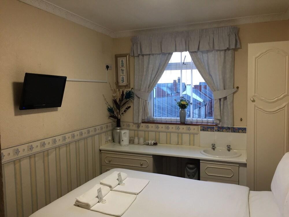 Fortuna Hotel- Near Pleasure Beach