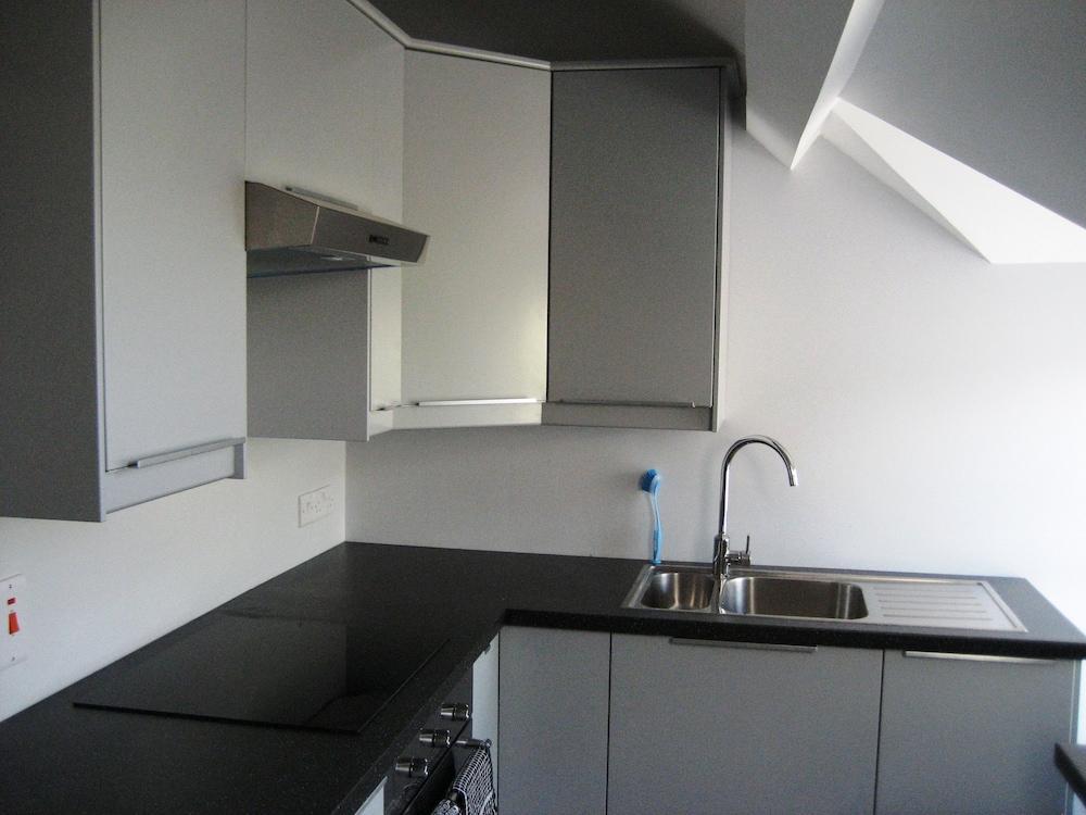 Glenholme Apartments