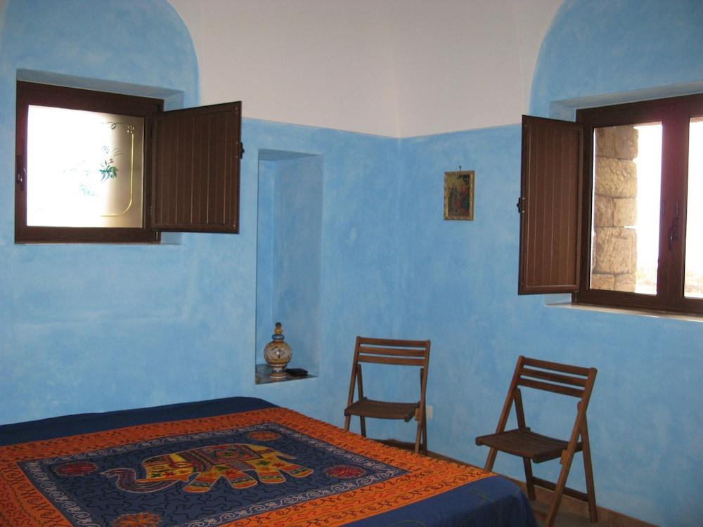 La Cossira Dammusi & Appartamenti