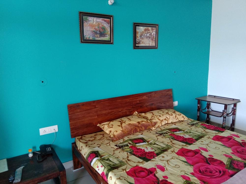 Ganesham Guest House