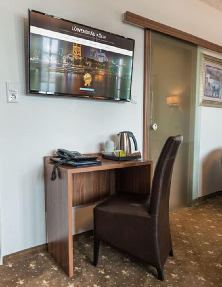 Löwenbräu Köln Hotel & Restaurant