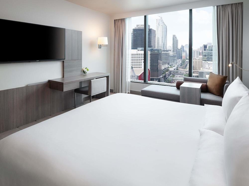 Novotel Bangkok Platinum