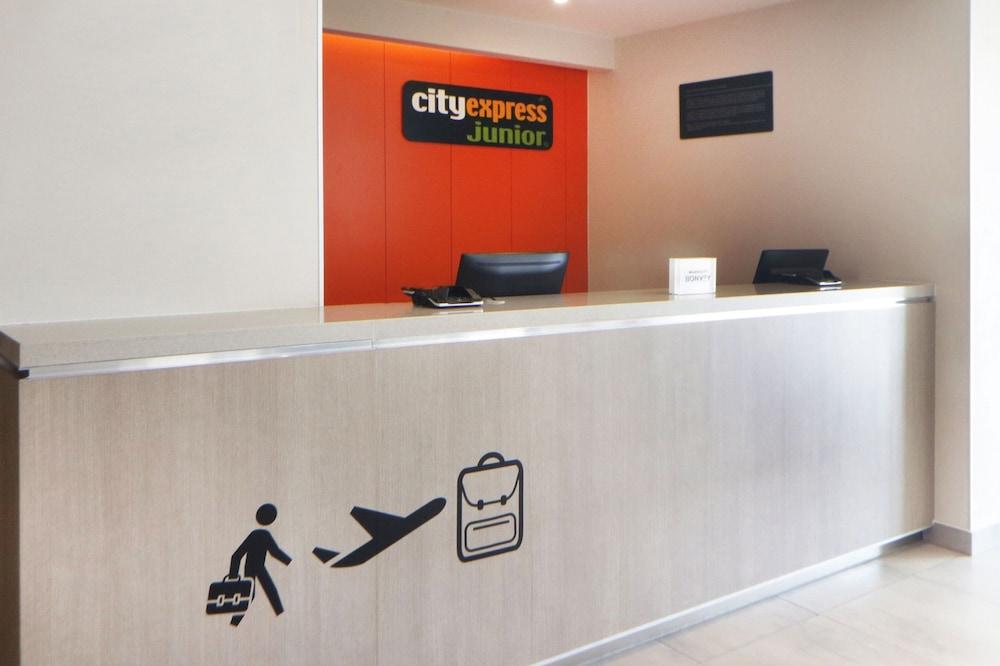 City Express Junior by Marriott Tijuana Otay