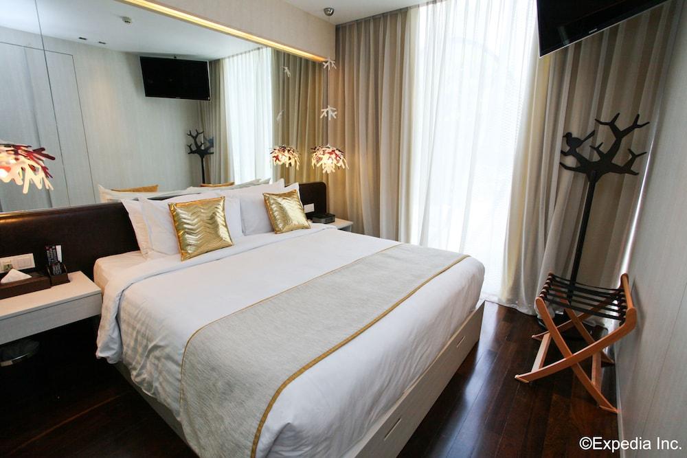 ST Residences Novena