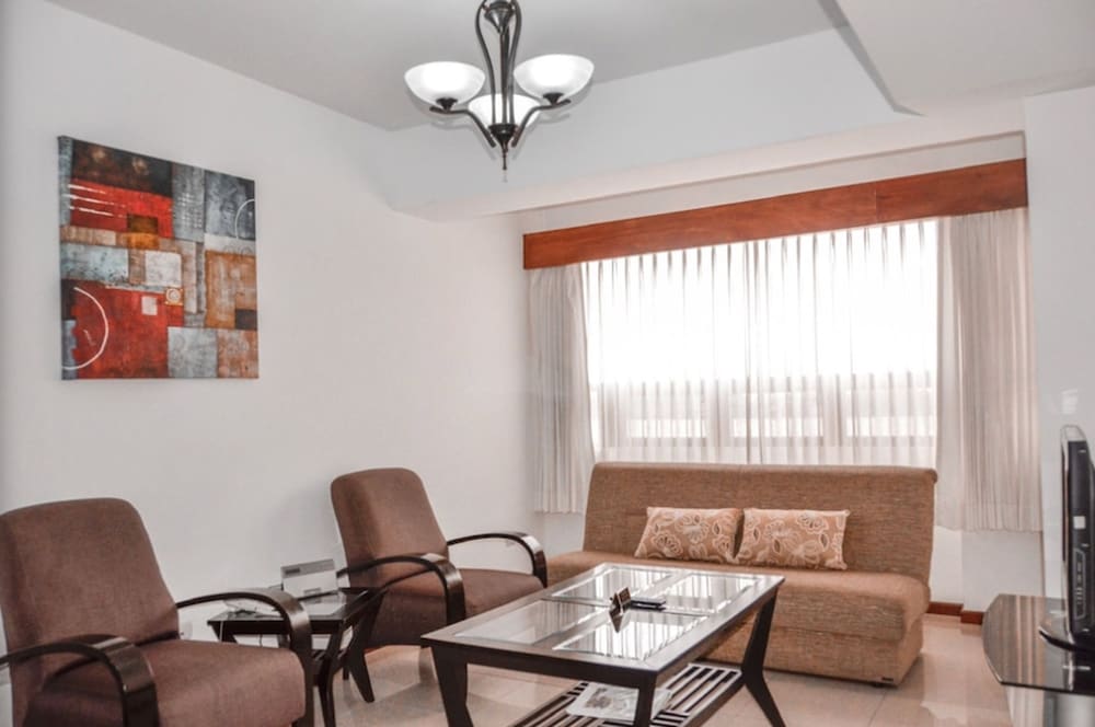 Suites Jardin Imperial