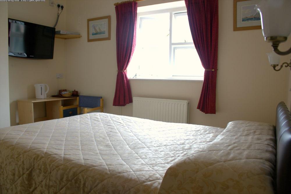 Gatwick Turret Guest House