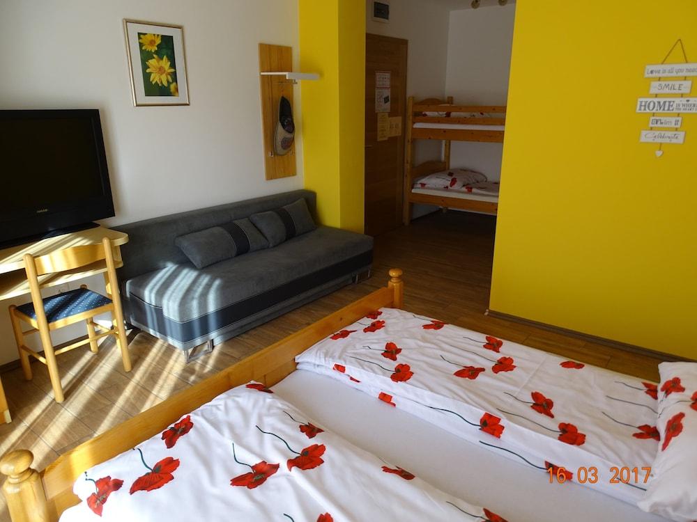Guesthouse Mesec Zaplana