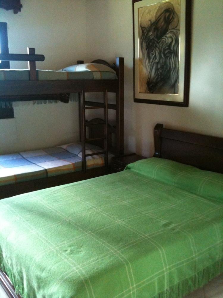 Hostal Los Juanes - Hostel