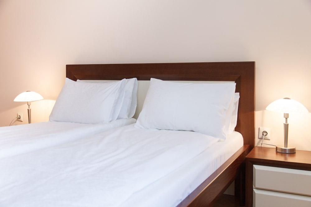 Apartment Belgrade Center - Dobrinjska