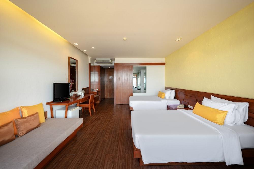 Karon Phunaka Resort