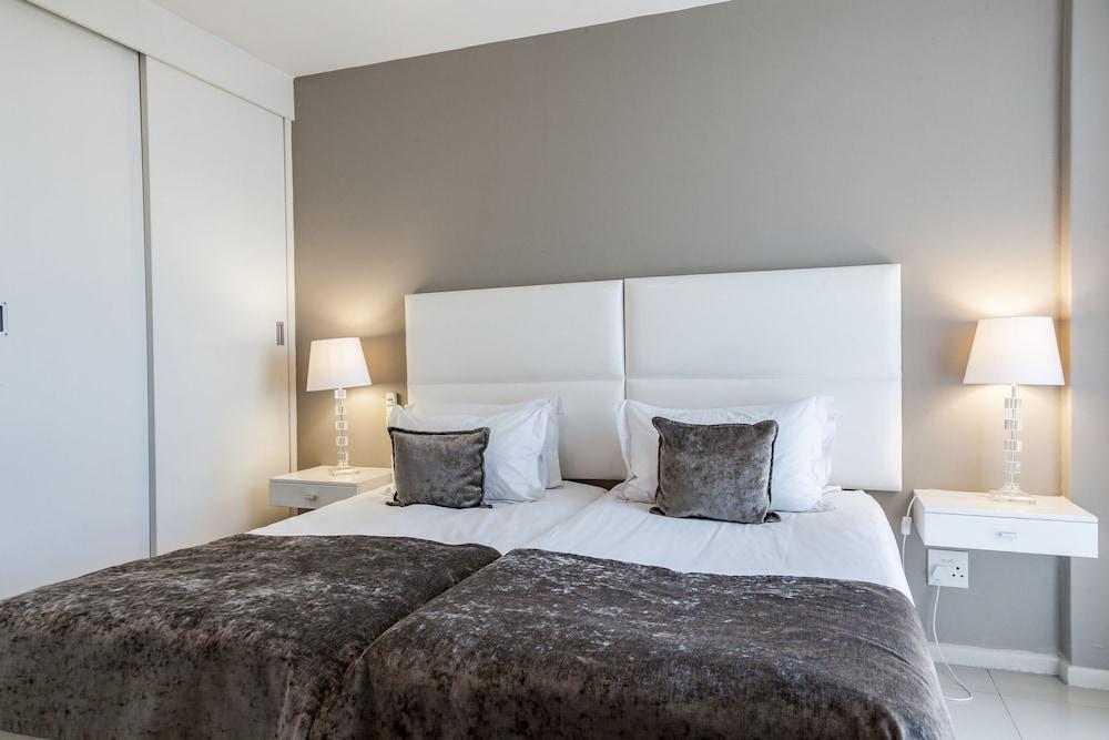 Aquarius Luxury Suites