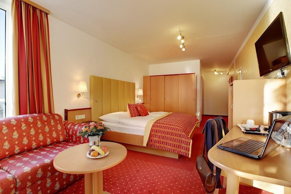 Strandhotel Alte Donau