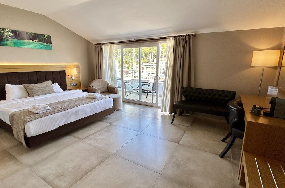 Marina Boutique Fethiye - Boutique Class