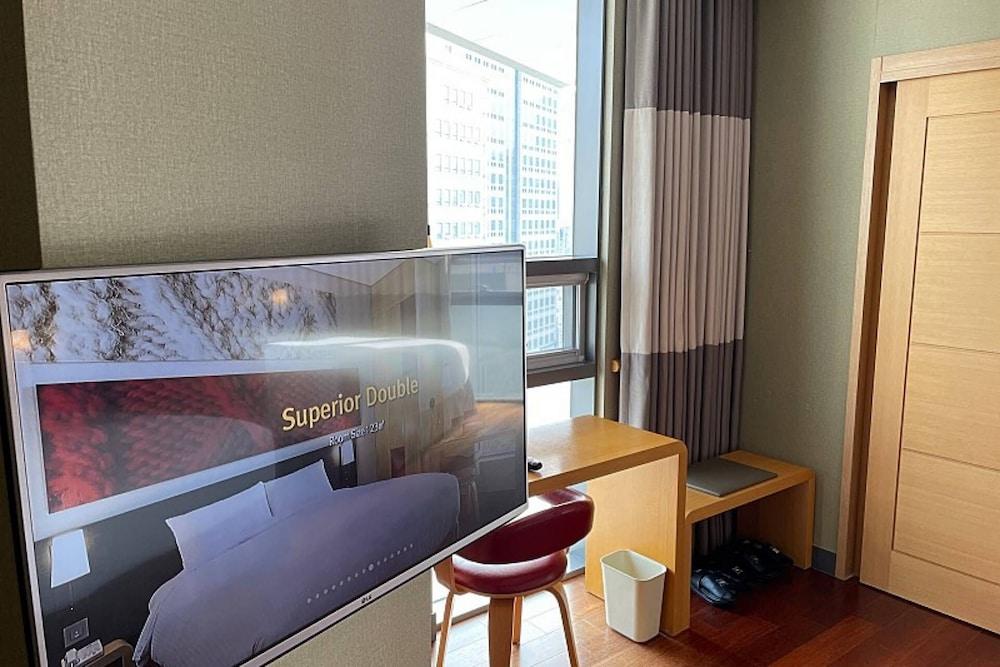 Central Seven Hotel by Kwon Busan Seomyeon