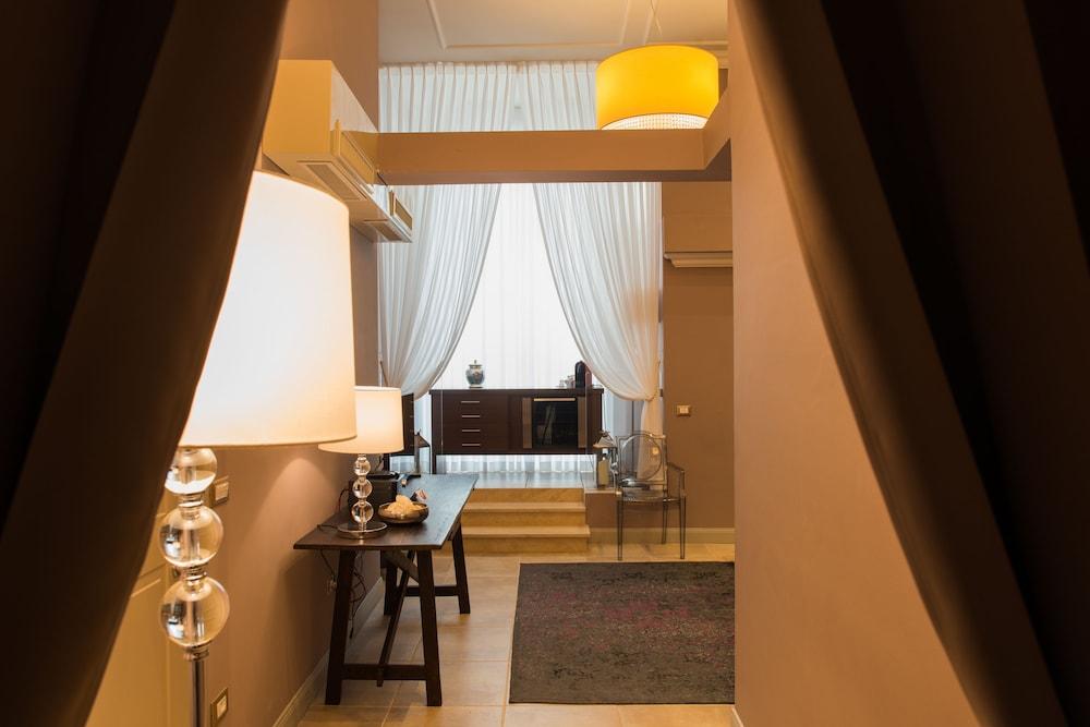 Palazzo dei Mercanti - Historical Residence