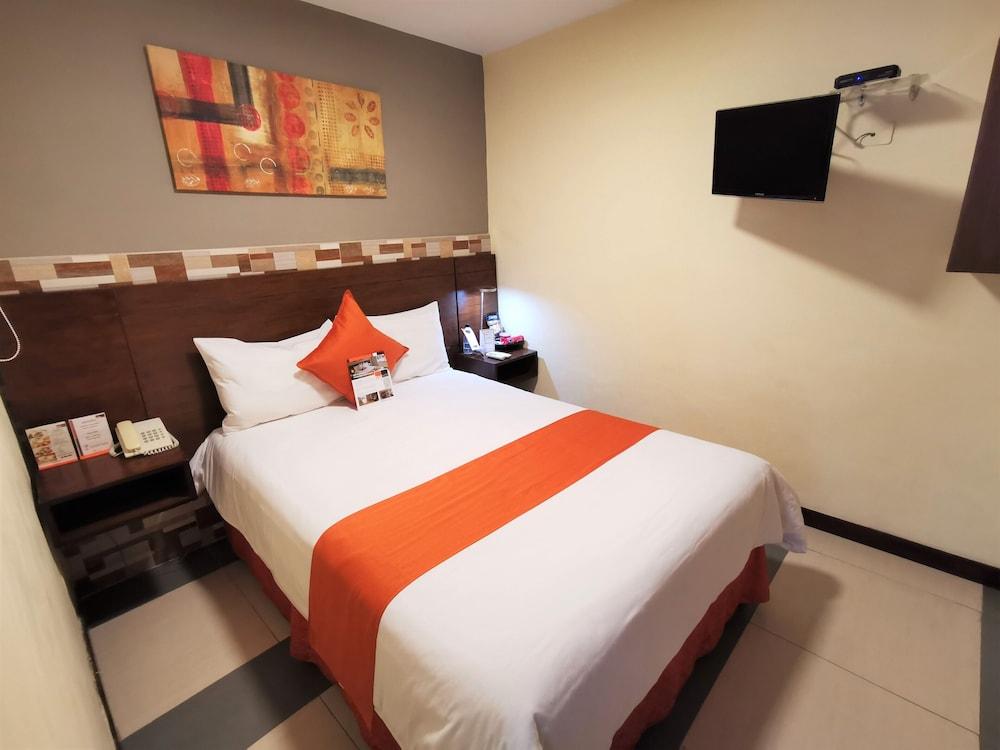 Sm Hotel And Business