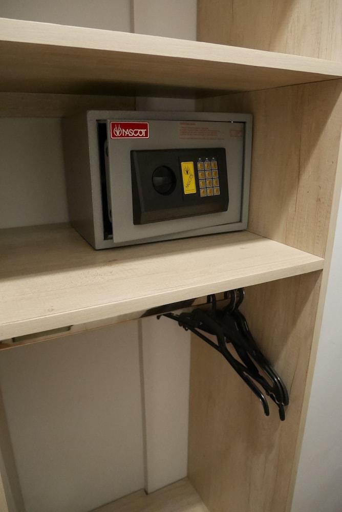 Circle Inn - Hotel & Suites