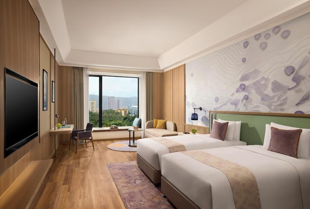 Vivanta Thane LBS Road