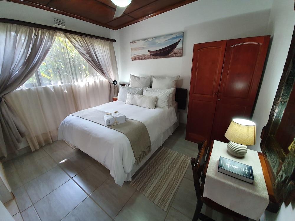 Ndiza Lodge & Cabanas