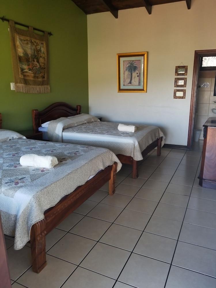 Hotel Monte Campana Heredia