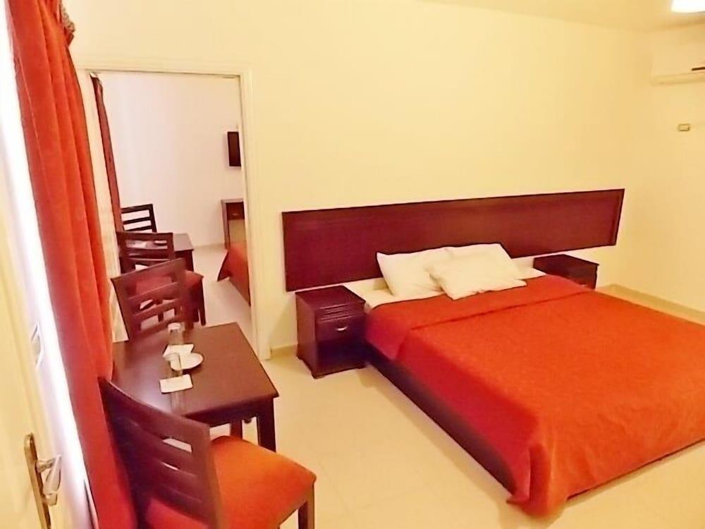 The Olive Branch Hotel