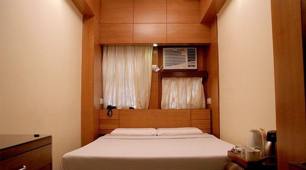 Hotel Pan Asia International