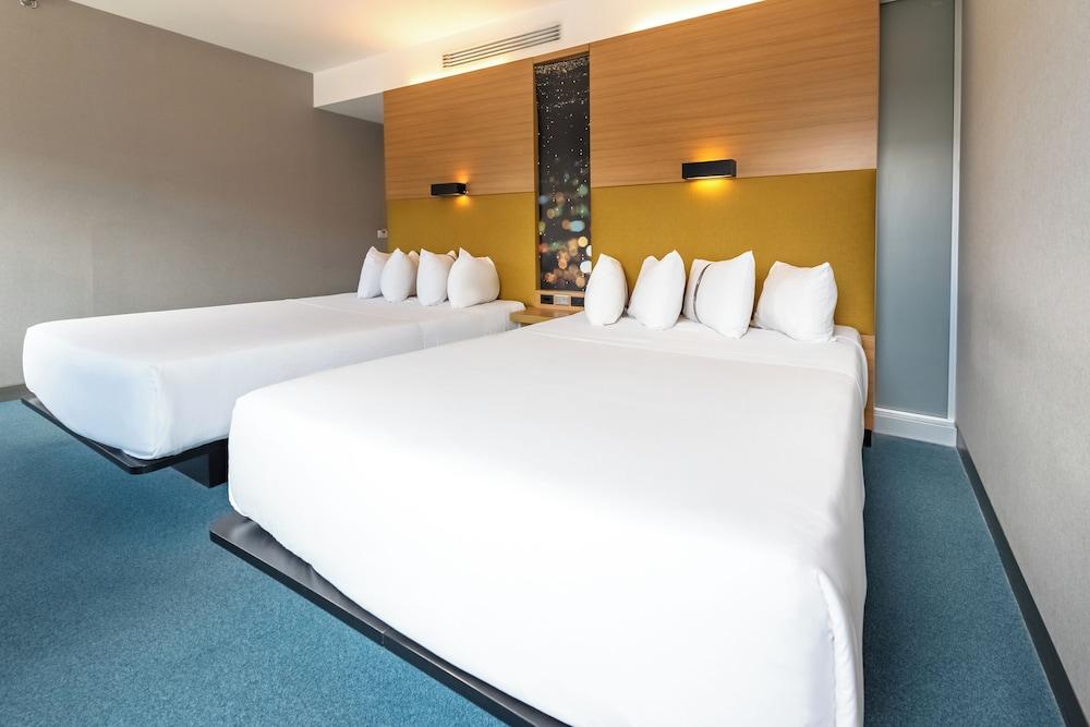 Aloft Bogota Airport