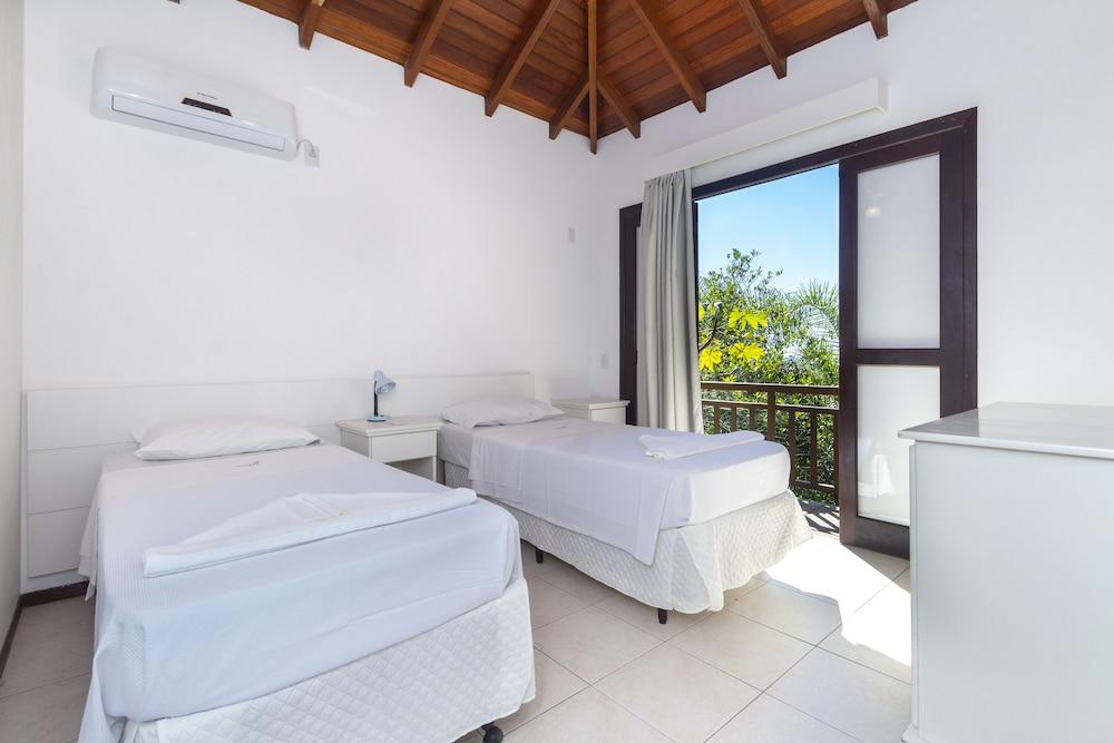 Dubai Bungalows Bombinhas