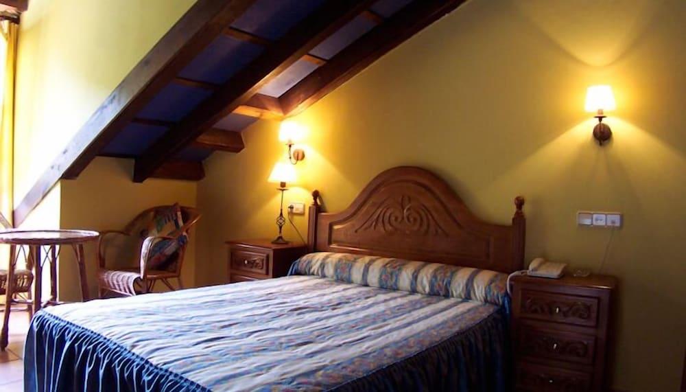 Grupo Hotelero La Pasera