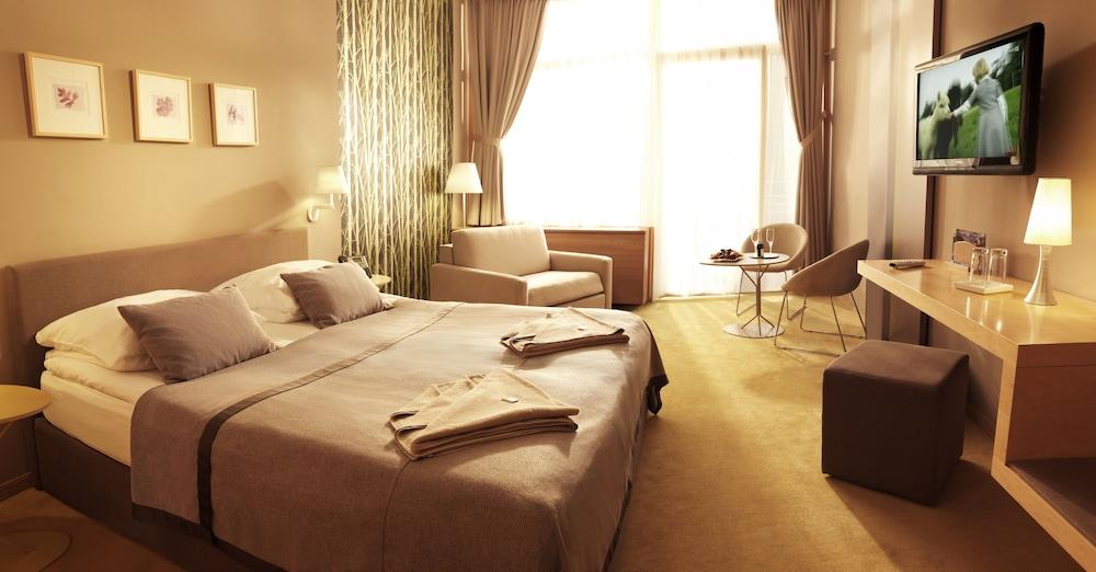 Spik Alpine Wellness Resort