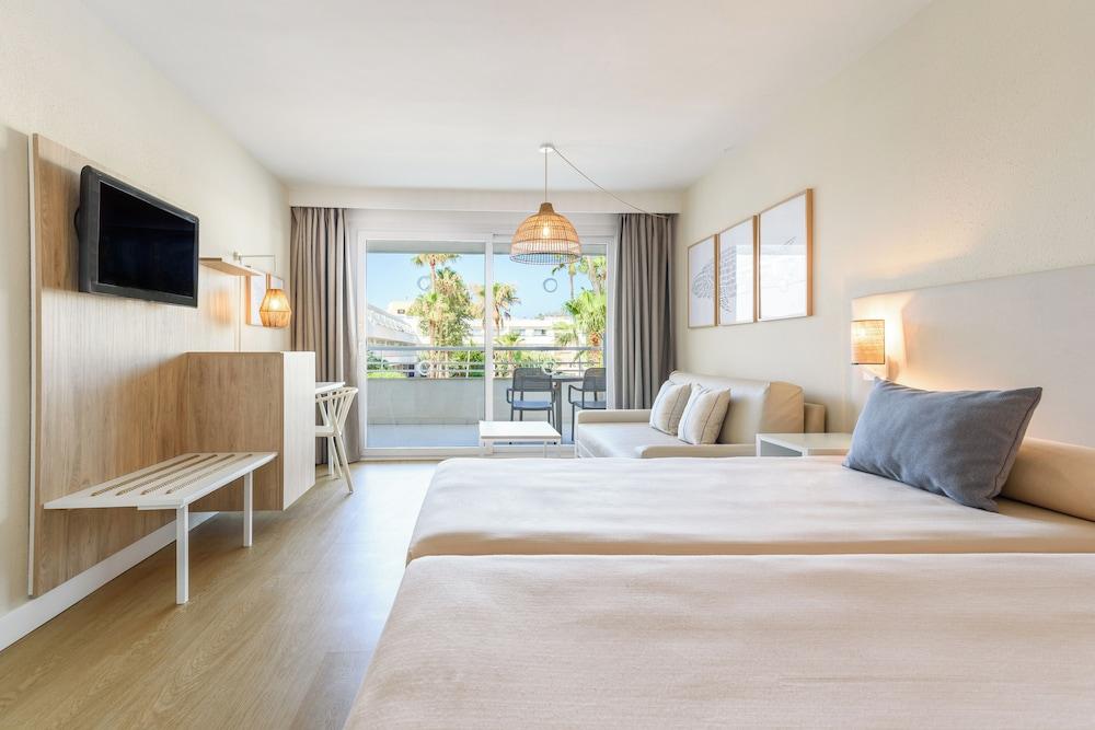 FERGUS Club Palmanova Park