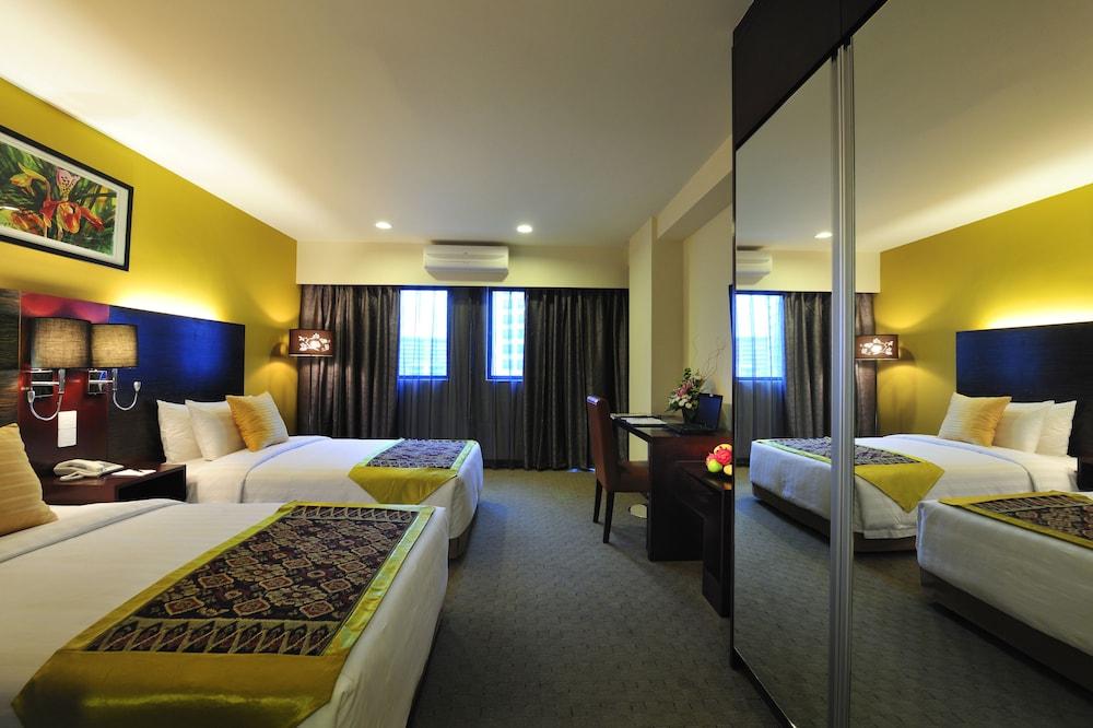 Ming Garden Hotel and Residences