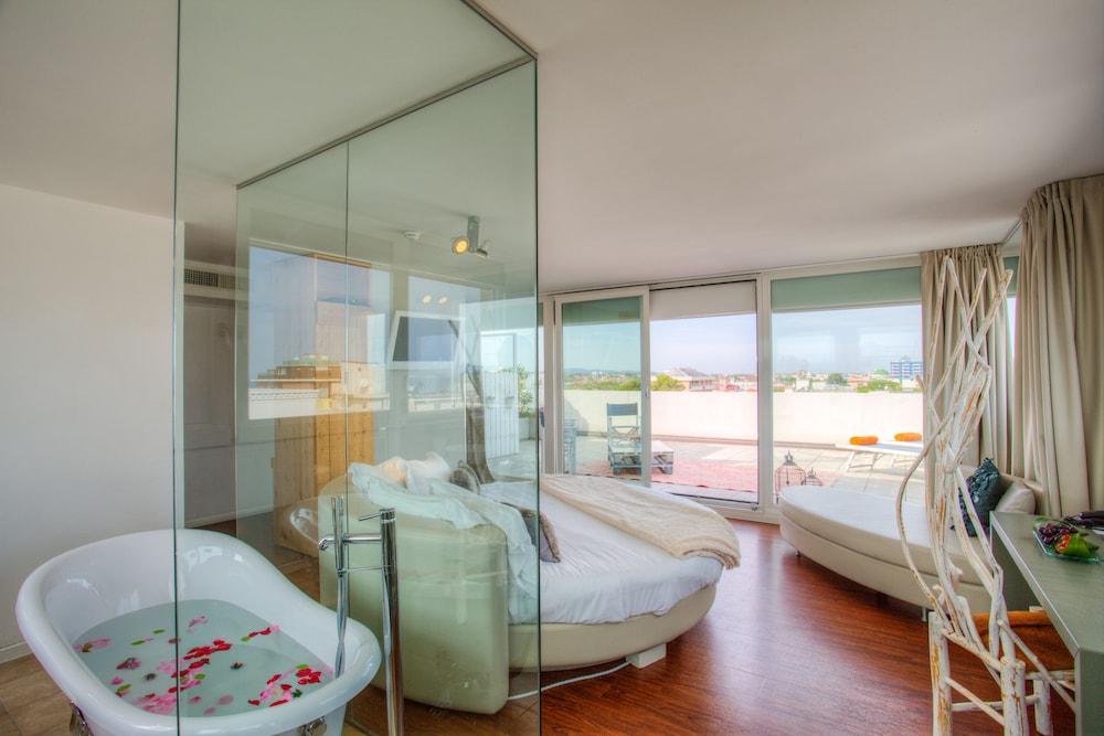 D-Place Hotel & Suite