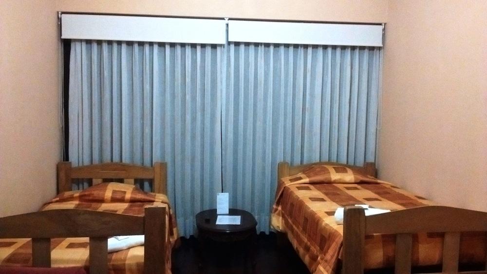 Hotel Pradera Verde Inn