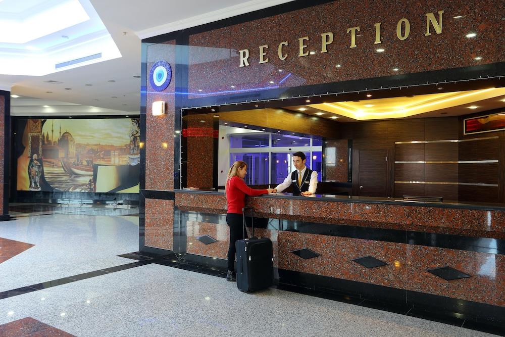 Eser Diamond Hotel & Convention Center