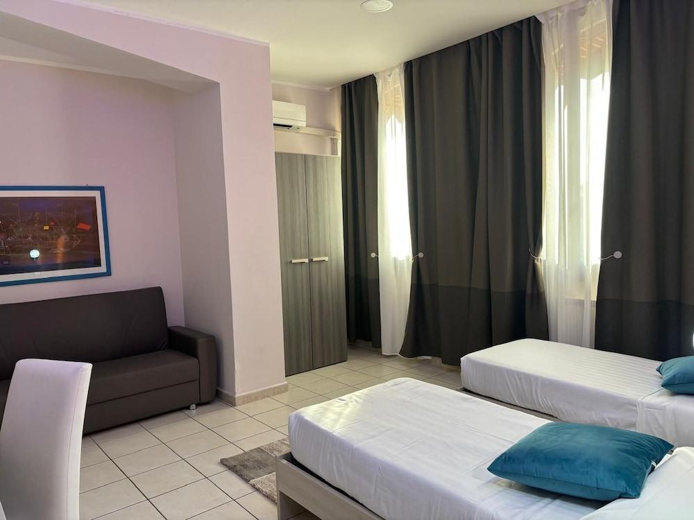 Residence Costa Del Sole