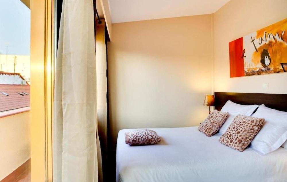 THC Tirso Molina Hostel