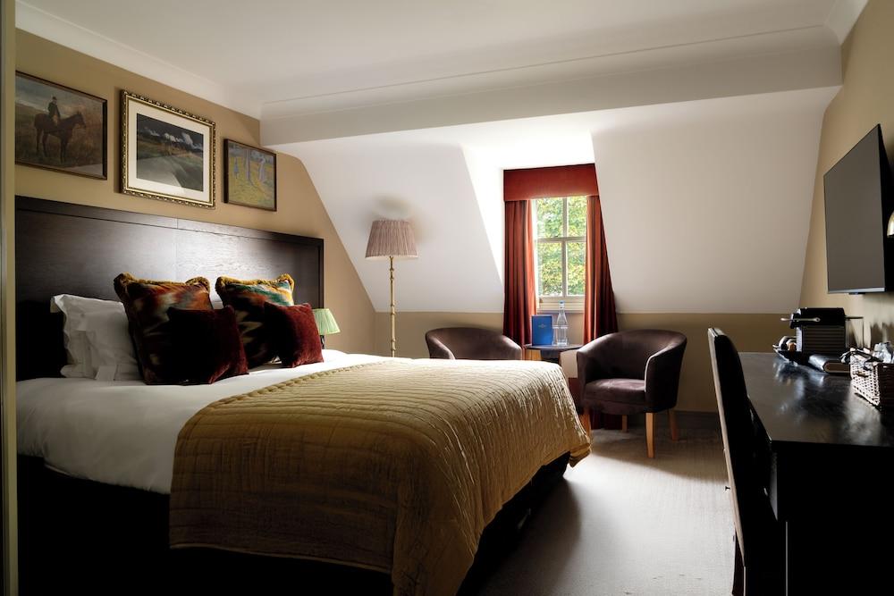 The Rose & Crown Wimbledon