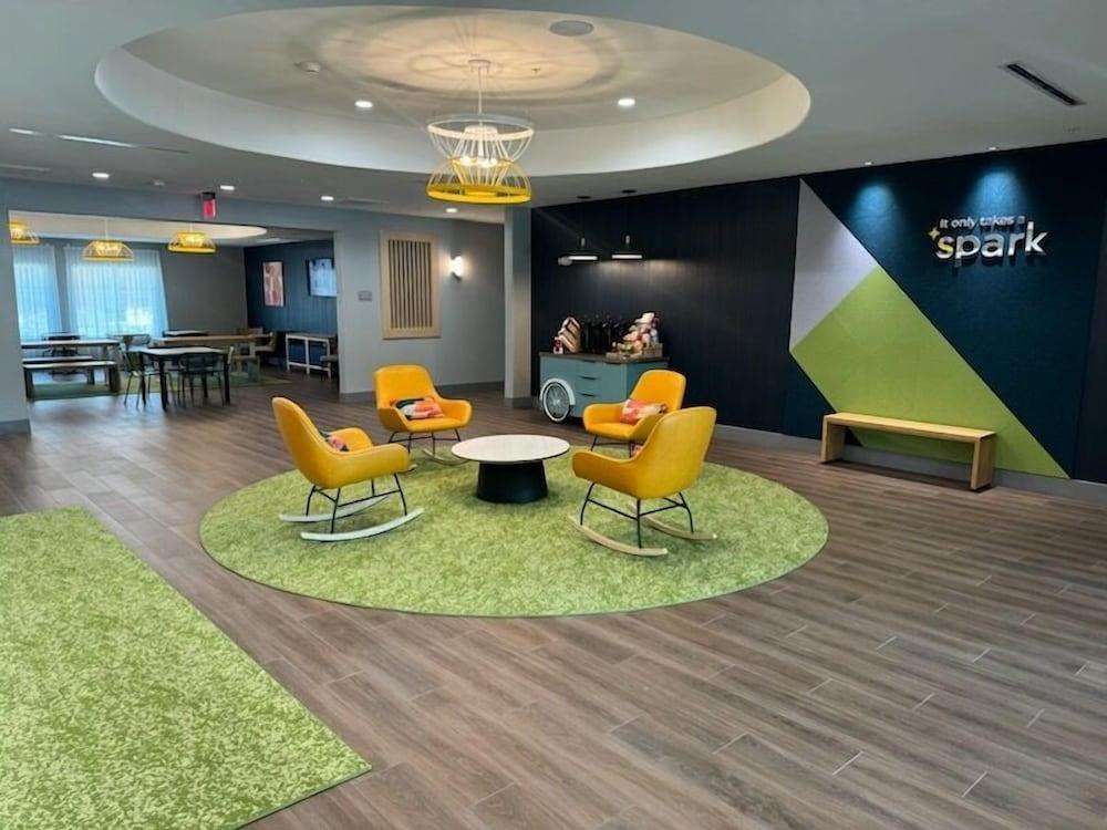 Spark by Hilton Missouri City