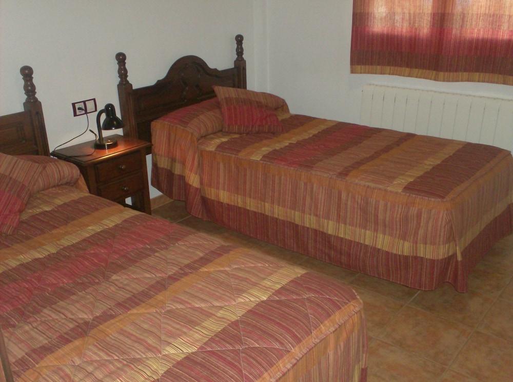 Alojamiento Turístico Los Poetas