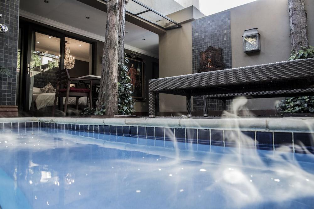 The Residence Boutique Hotel