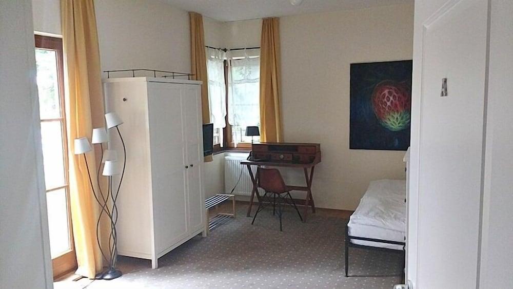 Hotel Pension Villa Hennes